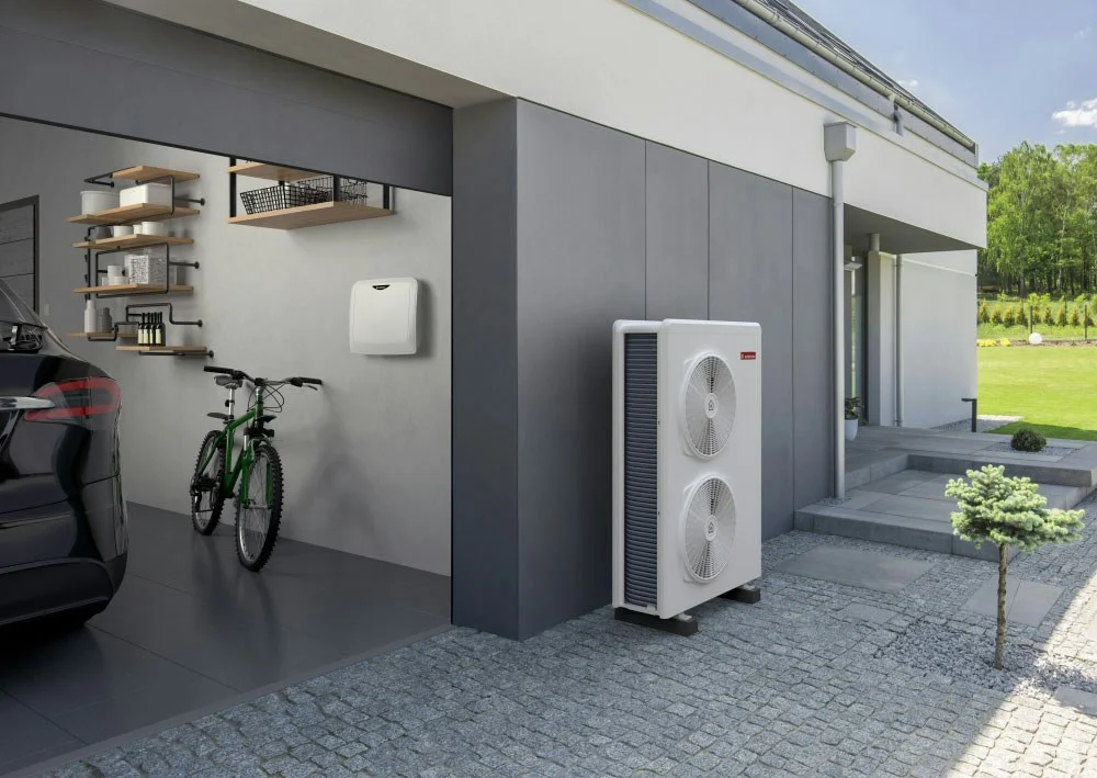 Air source Heat pump in a house 