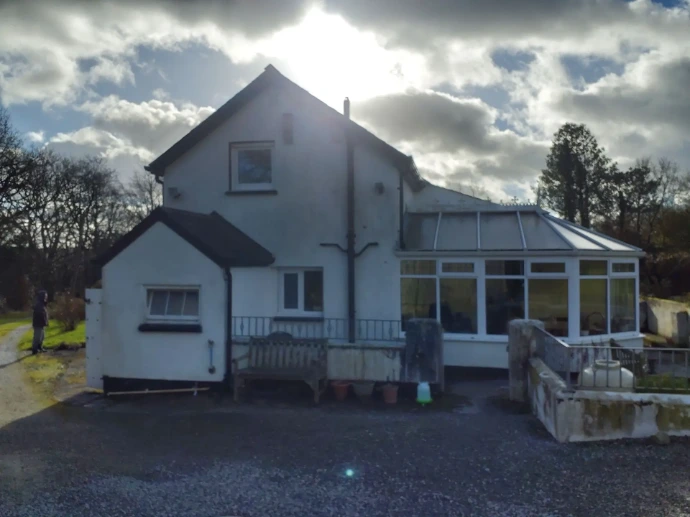 Air source Heat pump in an old Welsh house 